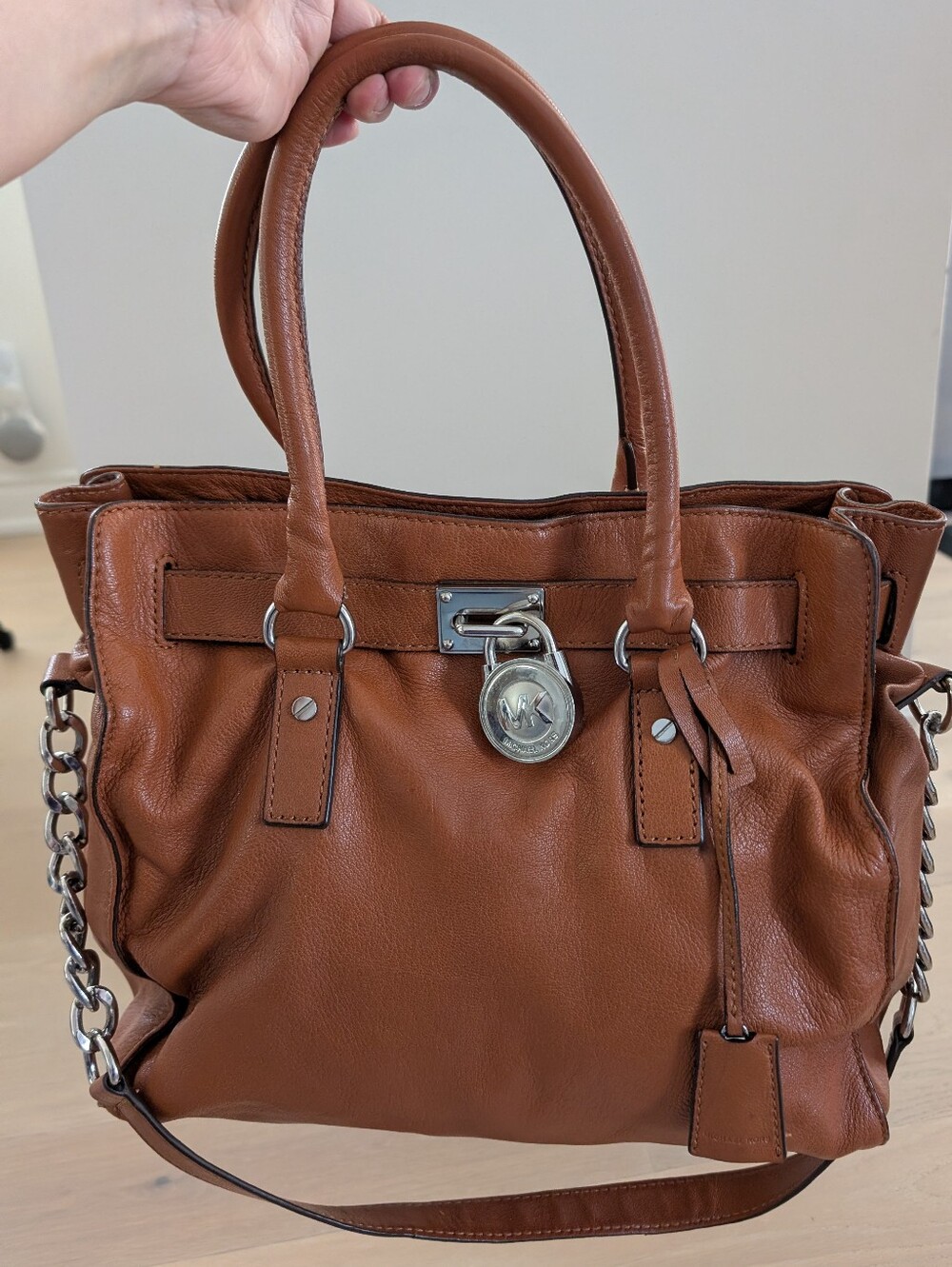 MICHAEL KORS Hamilton Brown Leather Silver Hardware Large Shoulder Bag 